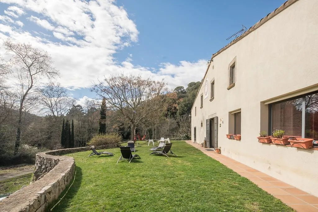 Country house Masia Can Pau De La Rosa Guest House Canyamas Spain