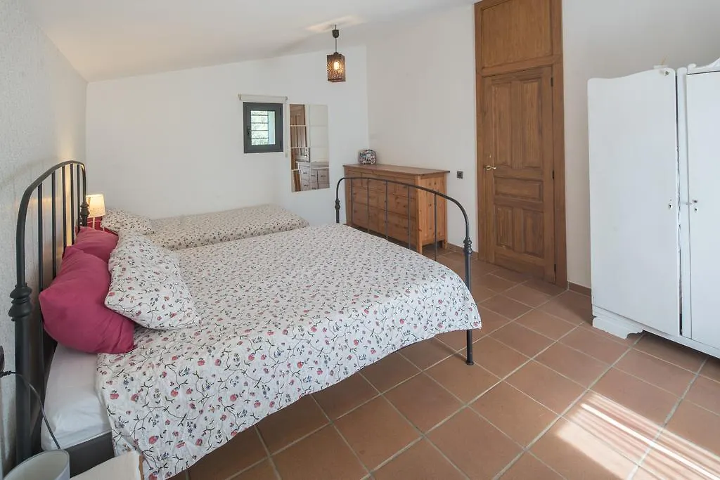 Country house Masia Can Pau De La Rosa Guest House Canyamas