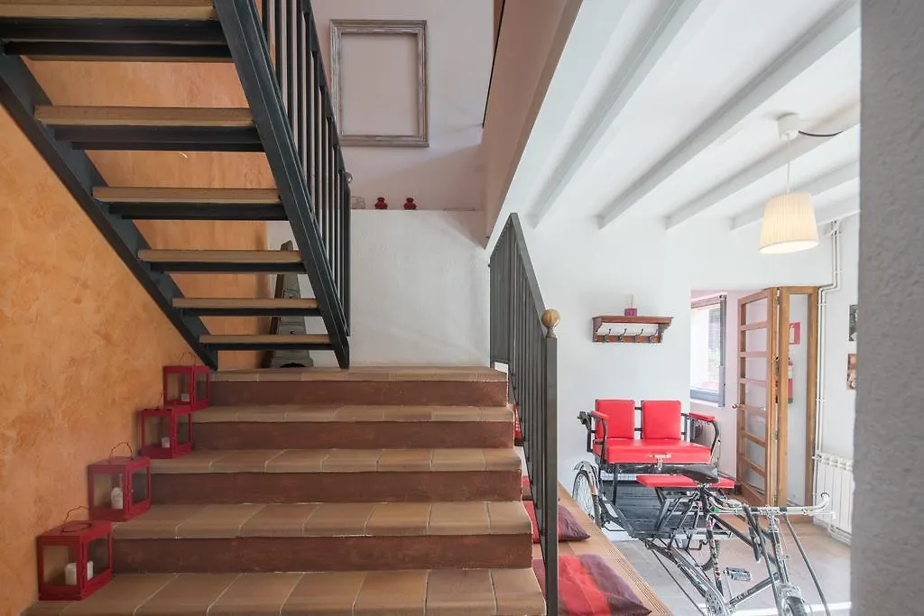 Masia Can Pau De La Rosa Guest House Canyamas Spain